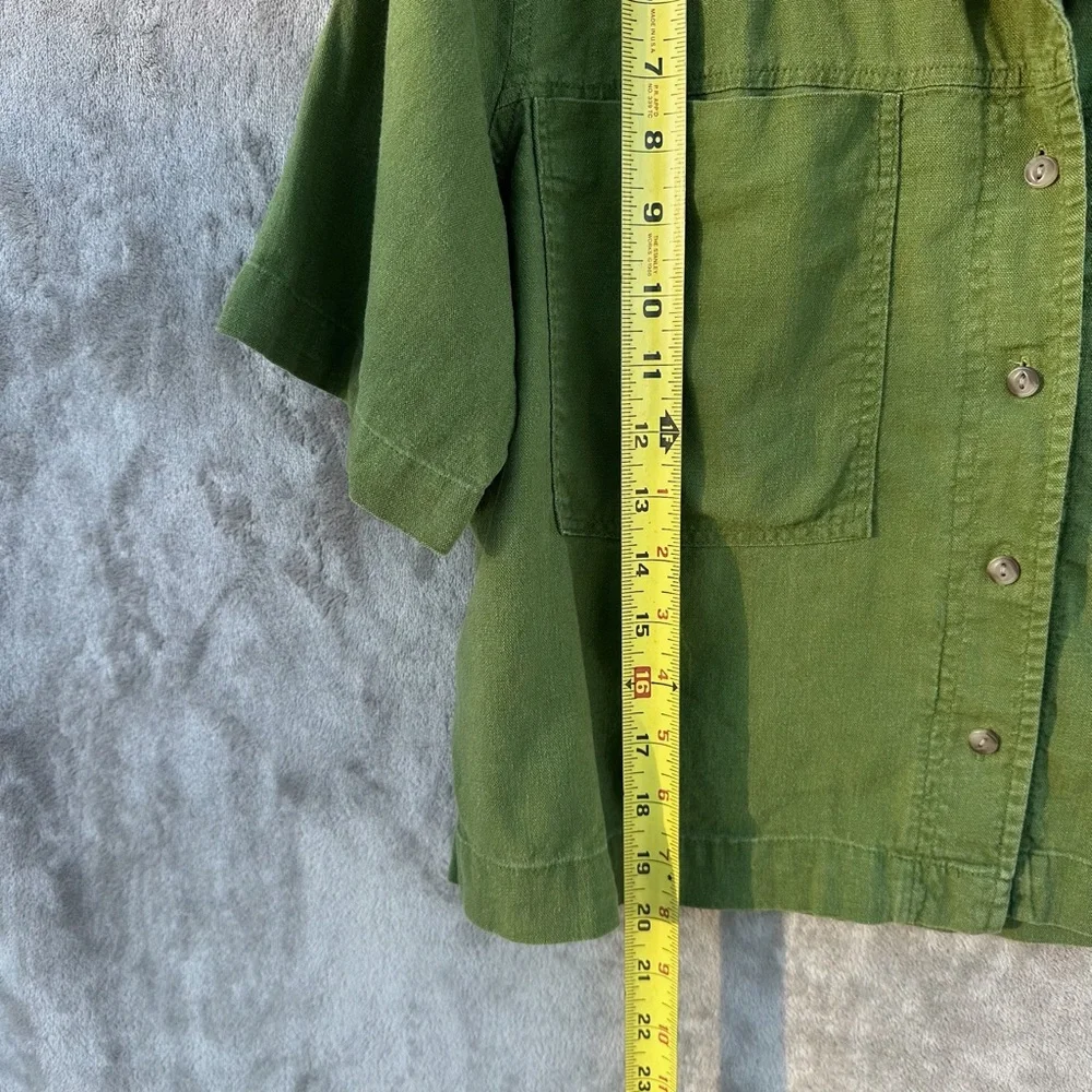 Universal Thread Women’s Olive Utility cropped box fit Button-Up Shirt – Size M - Picture 10 of 15